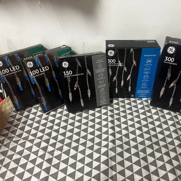 GE Icicle Lights "LED" Pro Line constantON-950 NEW in box - Picture 1 of 5